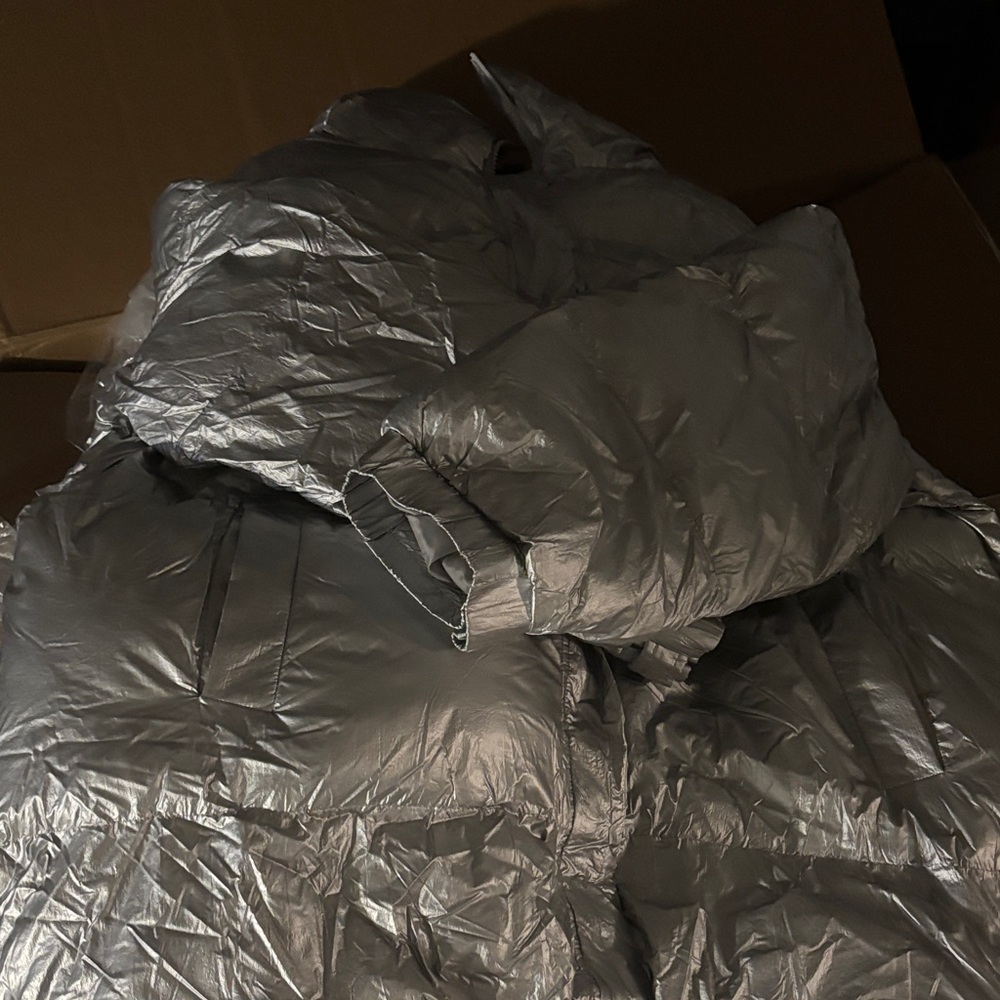 Prettylittlething Silver Puffer Jacket - image 3